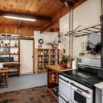 614 Tourist Road, BELLAWONGARAH, NSW 2535 AUS