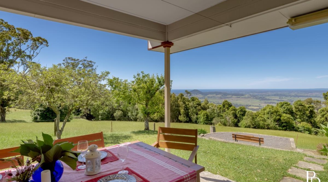 614 Tourist Road, BELLAWONGARAH, NSW 2535 AUS