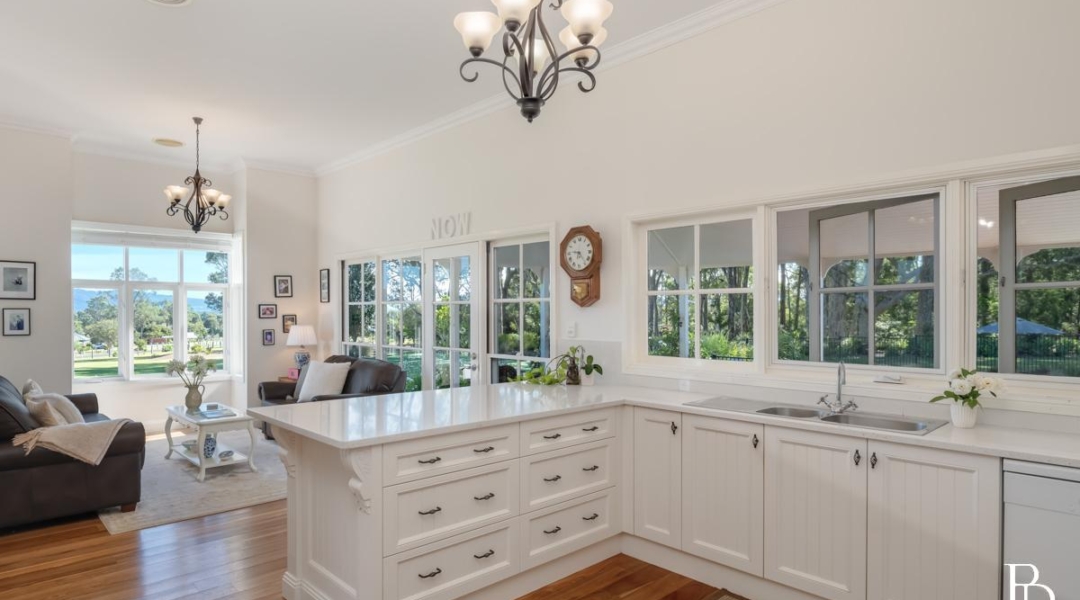35 Greendale Close, NOWRA HILL, NSW 2540 AUS
