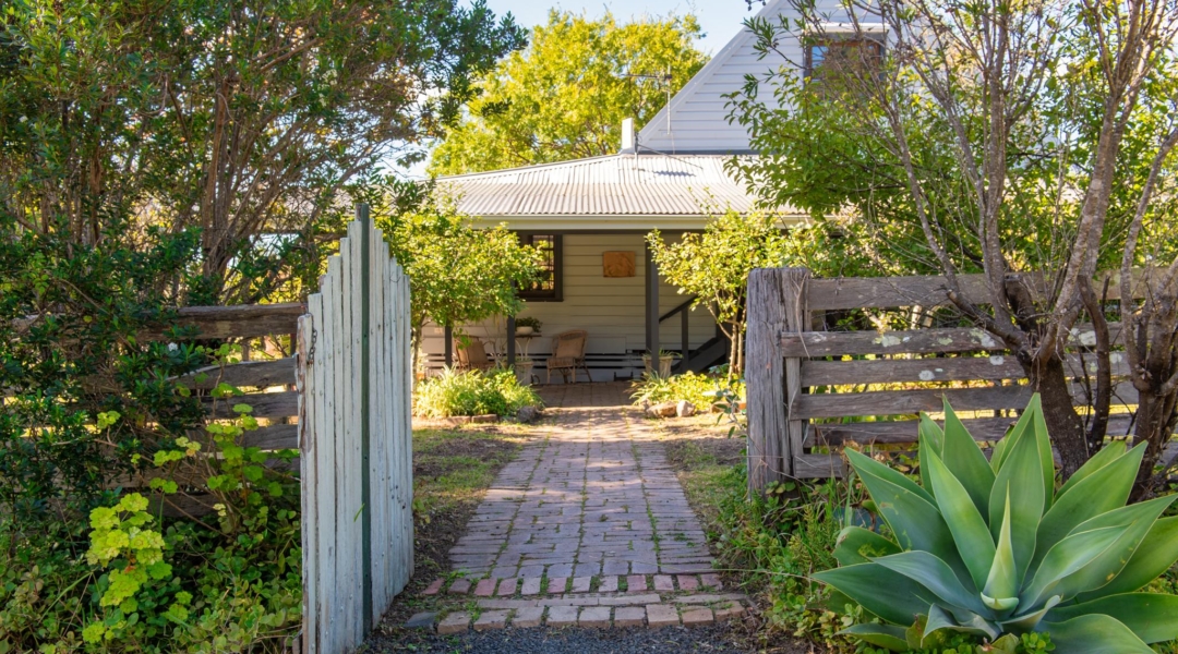 89 Tea Tree Lane, NOWRA HILL, NSW 2540 AUS