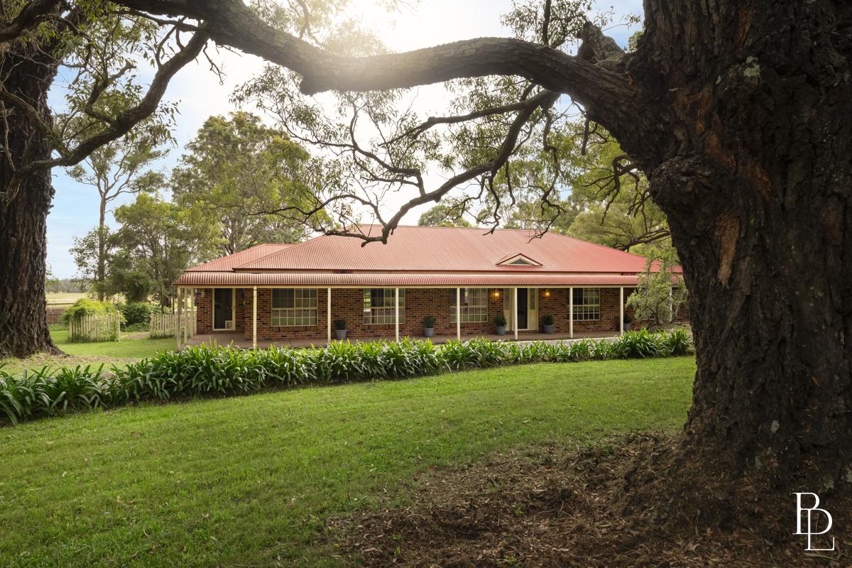 16 Oakbanks Place, Worrigee - Image 1
