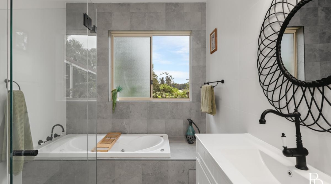 16 Oakbanks Place, WORRIGEE, NSW 2540 AUS