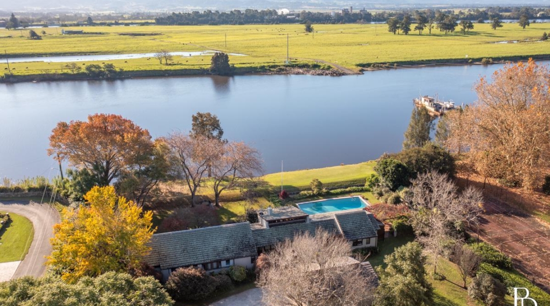 2 Southern Road, TERARA, NSW 2540 AUS